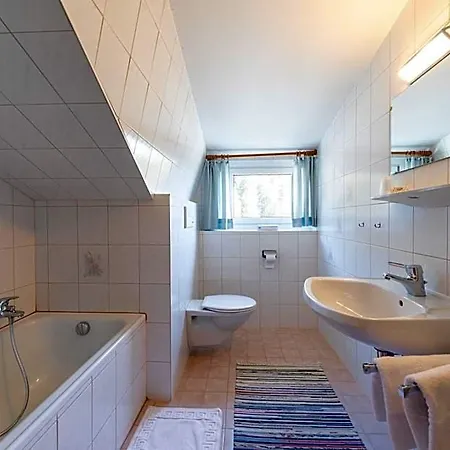 Frühstückspension Alpenhof 3*