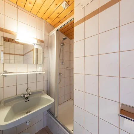 Alpenhof Bed & Breakfast 3*