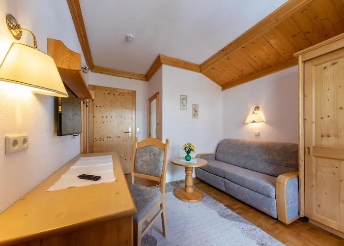 Alpenhof Bed & Breakfast